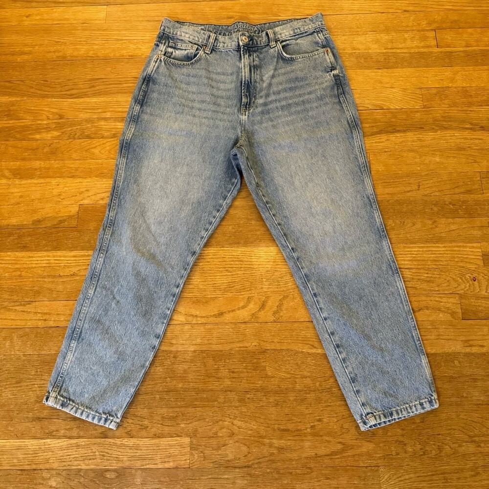 Arizona Jean Co High-Rise Mom Jean medium wash straight leg pants size 15 b3